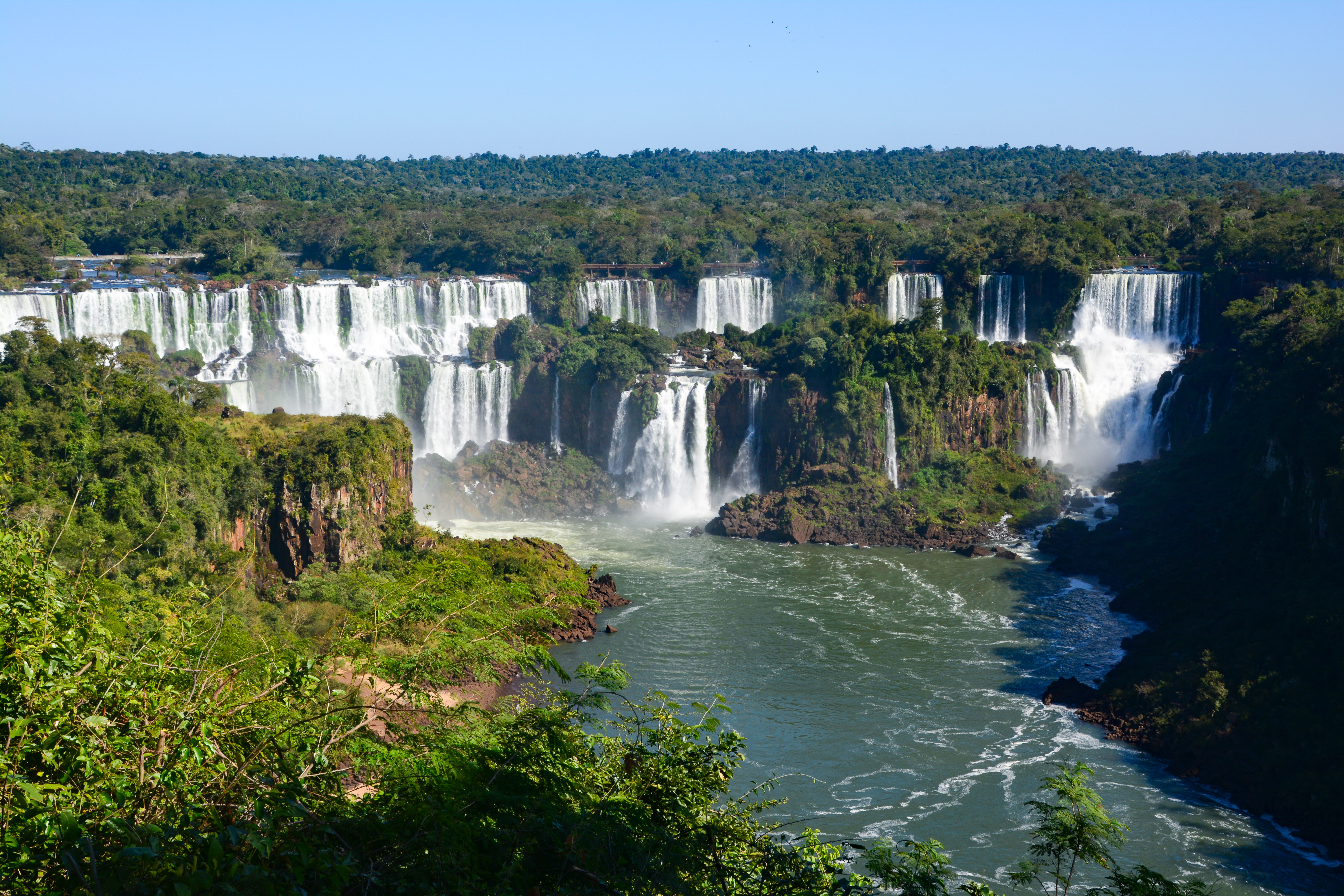 How to See Both Sides of Iguazu Falls in Two Days