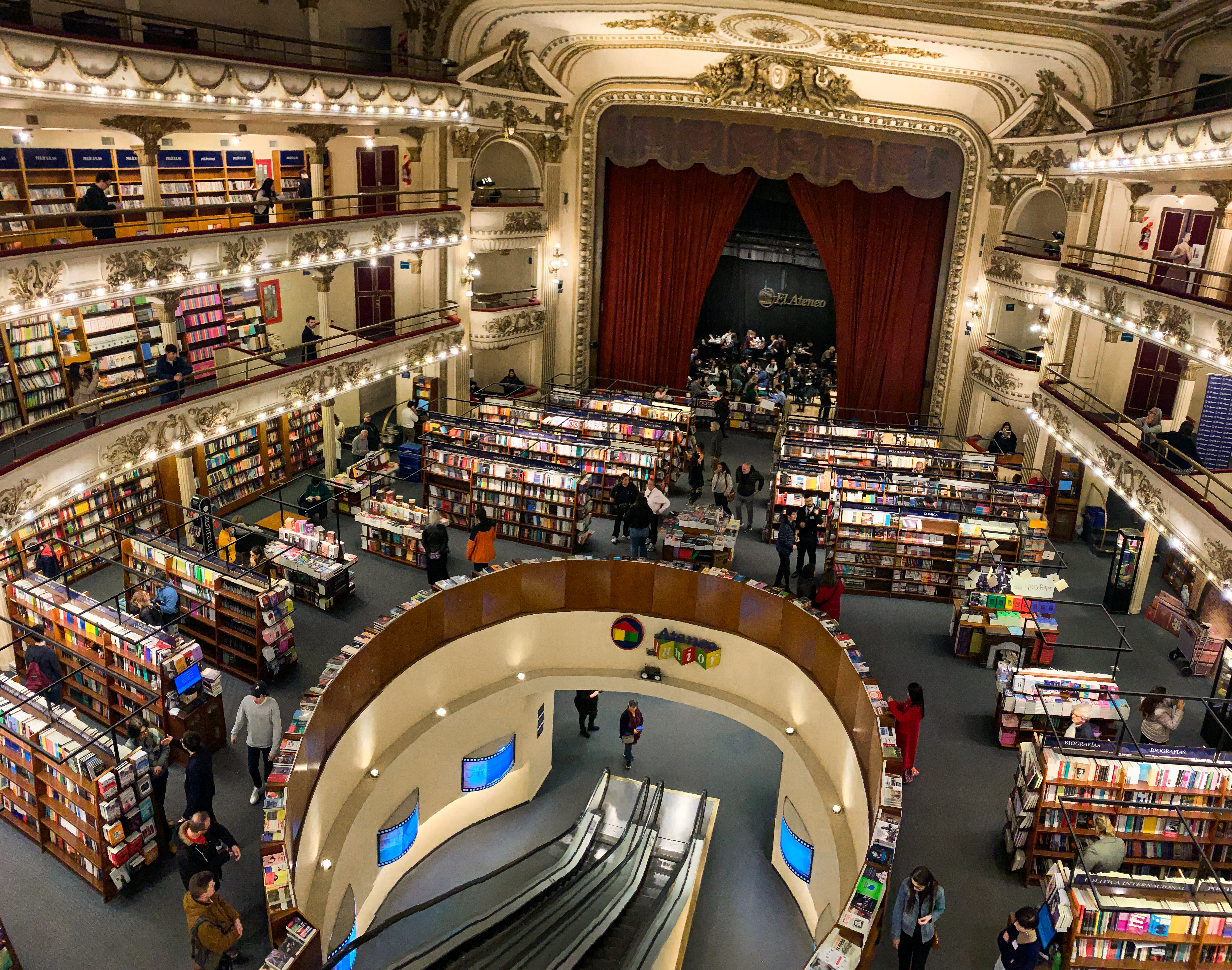 cool bookstore in buenos aires